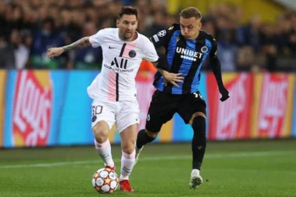 Owen: Messi Bikin PSG Makin Lemah