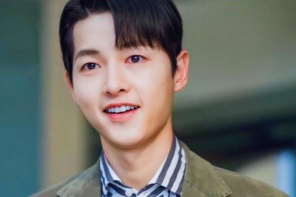 Aktor Tampan Song Joong Ki Ulang Tahun ke-36