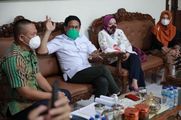 Gus Menteri Siapkan Kebumen Bebas Kemiskinan Ekstrem 2024