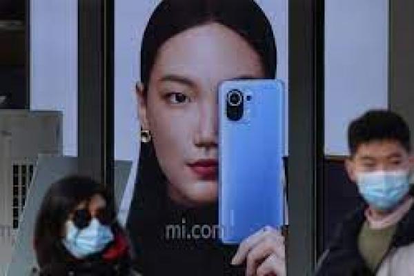 Lithuania : Buang Ponsel China