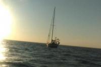  Sebulan Kapal Hanyut di Laut, Dua Warga Australia Diselamatkan di Perairan Sabu Raijua