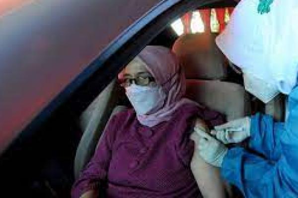 Pemerintah Targetkan Vaksinasi Capai 80 Persen pada Desember 2021