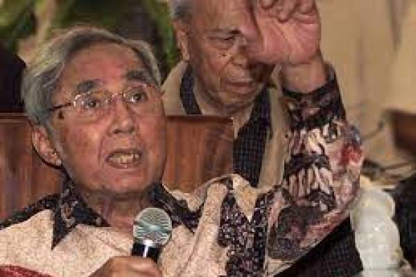 Politisi Sabam Sirait Meninggal Dunia