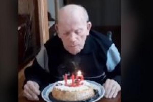 Ini Resep Panjang Umur dari Pria Tertua di Dunia