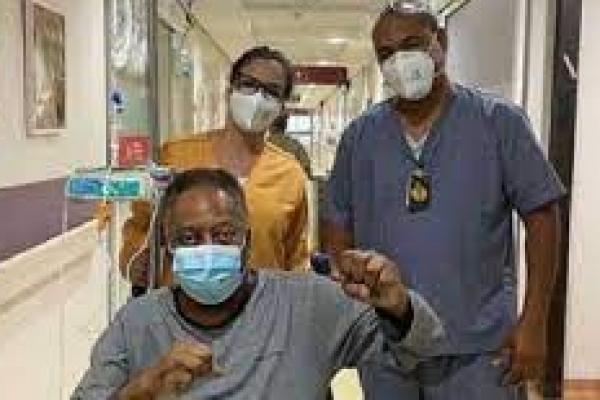  Pele akan Jalani Kemoterapi Setelah Keluar dari Rumah Sakit