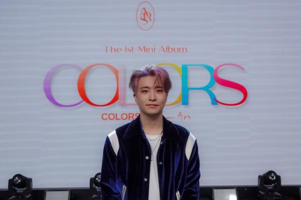 Personil GOT7 Youngjae Promosikan Mini Album dari Debut Solo Perdananya