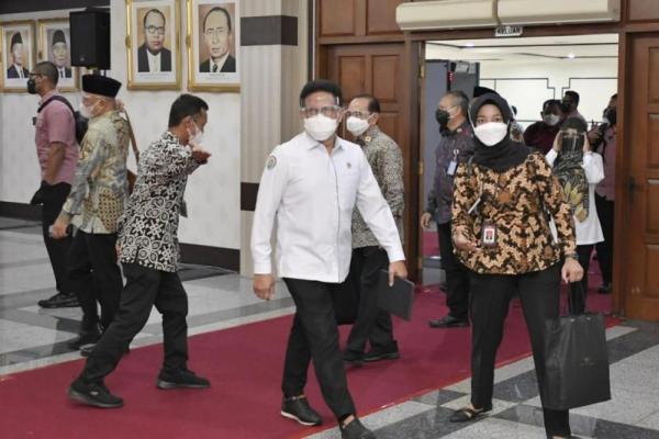 Dipimpin Wapres, Mendes Hadiri Rakor Penuntasan Kemiskinan Ekstrem di Jateng
