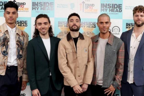 Mahalnya Biaya Pengobatan Tumor Otak Buat Tom Parker Kaget!