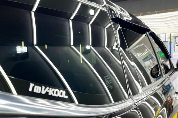Delapan APM Mobil Andalkan Kaca Film V-KOOL Jadi OEM
