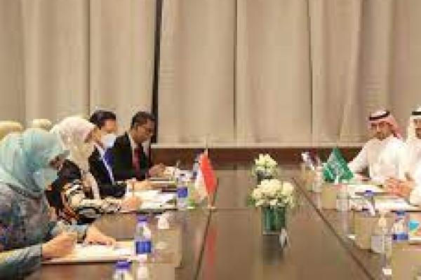 Menaker Sambut Tawaran Saudi Penempatan Naker Formal