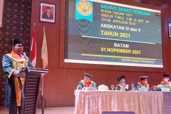 Gus Jazil: Sarjana Alquran Sudah Cukup Untuk Bahagia di Dunia dan Akhirat