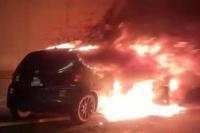 Sebuah Mobil Terbakar di Terowongan Pusat Kota Singapura