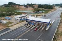 Mobil Vanessa Hacur Lebur, Ini Batas Kecepatan ketika di Jalan Tol!