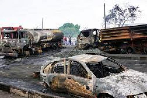 Pasca Ledakan Tanker,  Sierra Leone Berkabung Tiga Hari 