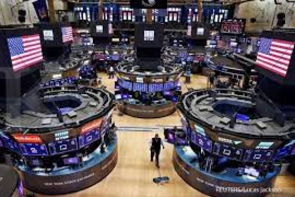 Indeks Saham AS Terus Naik, Saham Tesla Turun