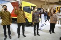 Nikmati Penawaran Spesial Selama GIIAS dari Mitsubishi Fuso