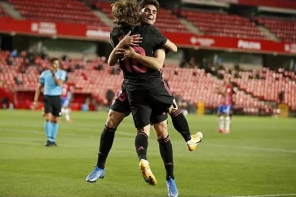 Kontrak Modric di Bernabeu Ingin Diperpanjang Madrid, Ini Ulasannya!