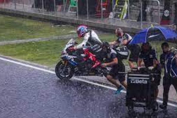 Race 1 Diundur, Iini Jadwal Baru WSBK di Mandalika Pada Minggu