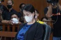  PN Karawang Vonis Bebas Valencya Atas KDRT Suaminya