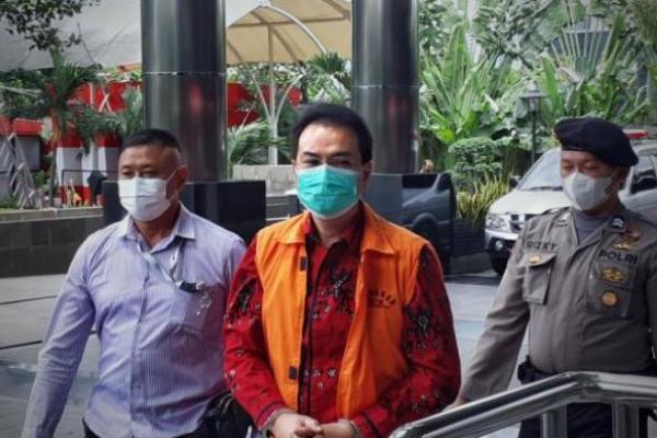 Jalani Sidang Perdana, Azis Syamsuddin Bakal Hadir Langsung