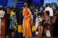 Rihanna Peroleh Gelar Pahlawan Nasional