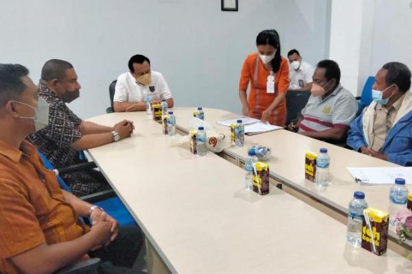 Bank NTT Berikan Kredit UMKM Rp 150 Juta Pengadaan Pupuk Petani di Belu