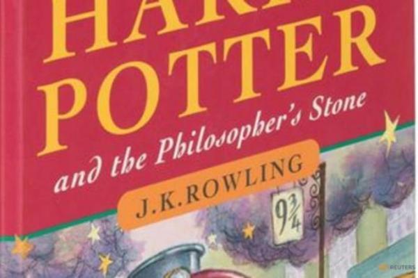 Edisi Pertama Harry Potter Capai Rekor dengan Terjual Rp 6,7 Miliar