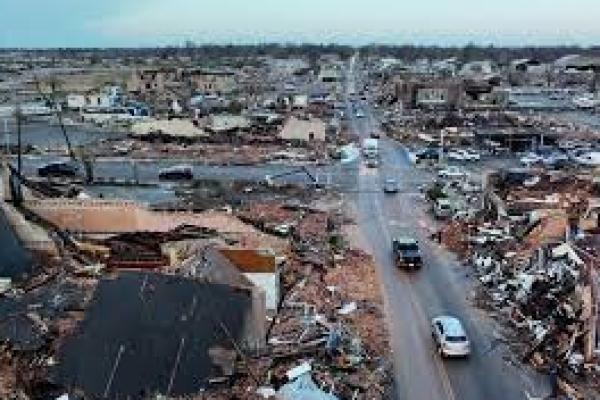 Korban Tewas Tornado Kentucky Dapat Mencapai 100
