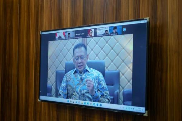 Bamsoet Resmikan Sekolah HAM MUI 