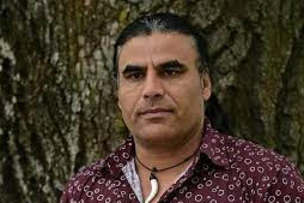 Salib Selandia Baru Untuk Pahlawan Serangan Masjid 2019