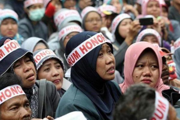    DPD Minta Jokowi Angkat Guru  Honorer 40 Tahun Jadi ASN