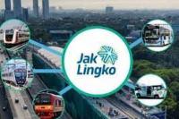 Anies Ajak Masyarakat Naik Transportasi Umum 