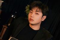 Sam Kim Gandeng Musis Thailand `Mew Suppasit`