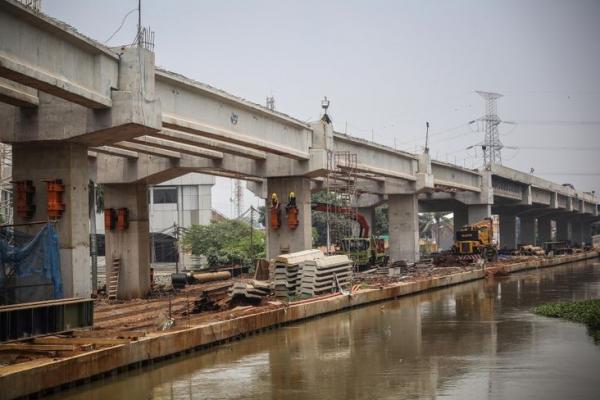  Luhut Sebut Penyelesaian Proyek Tol Becakayu  Butuh Dana Rp3,75 Triliun