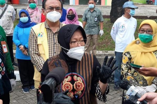 Berkunjung ke Trenggalek, Mensos Risma Menginspeksi Kesiapan dan Kelengkapan Sarana lumbung Sosial
