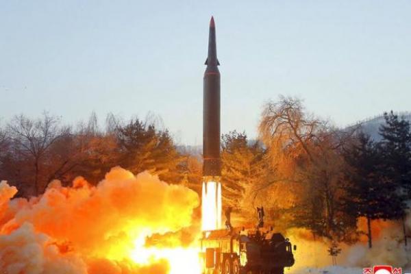 Uji Coba Kedua, Korea Utara Sukses Luncurkan Rudal Hipersonik