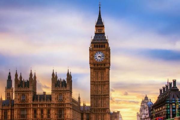 Bikin Geger Warga Inggris, Big Ben Inggris Bagian Barat Mati