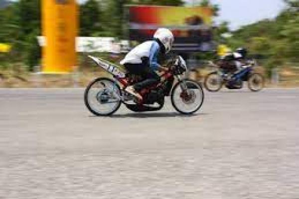 350 Pembalap Jalanan Ramaikan Street Race di Ancol