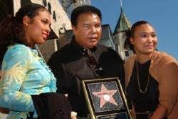 HUT ke-80 Muhammad Ali, "Who is The Greatest?"