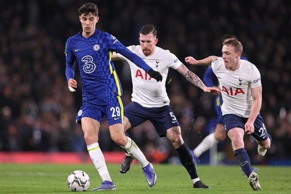 Chelsea Gulung Tottenham Hotspur 2-0