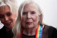 Penyanyi Canada Joni Mitchell Juga Hapus Lagunya dari Spotify