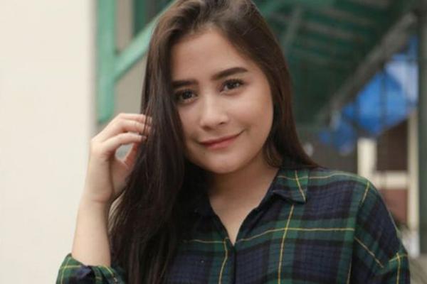 Fix, Prilly Latuconsina Resmi Pemilik Persikota