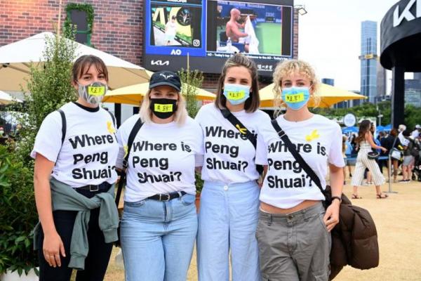 Kaos Dukungan Peng Shuai Tidak Dilarang Lagi di Final Australia Terbuka