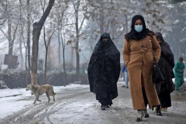 Perempuan Afganistan Ikut Bergabung saat Universitas Dibuka Lagi Hari Ini