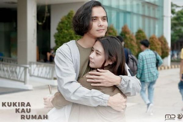 Disutradarai Umay Shahab, Inilah Sinopsis Kukira Kau Rumah, Sudah Tayang di Bioskop!