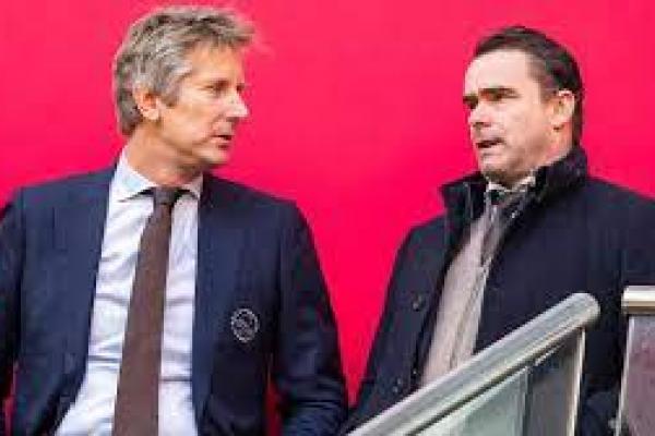 Kirim Pesan Tak Senonoh, Marc Overmars Mundur dari Ajax