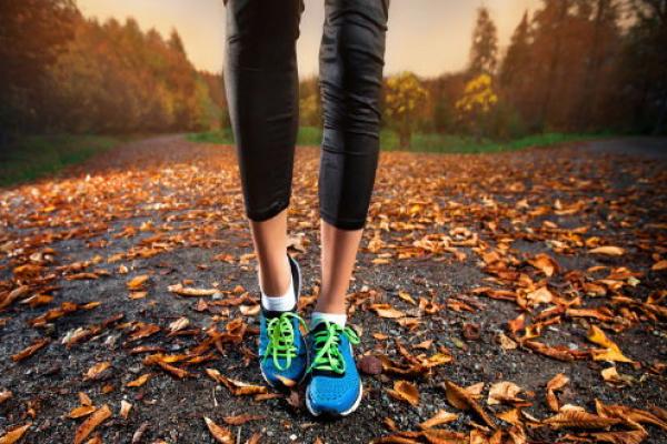 Jaga Kebugaran Tubuh dengan Olahraga Low Impact, 5 Latihan yang Bisa Dilakukan