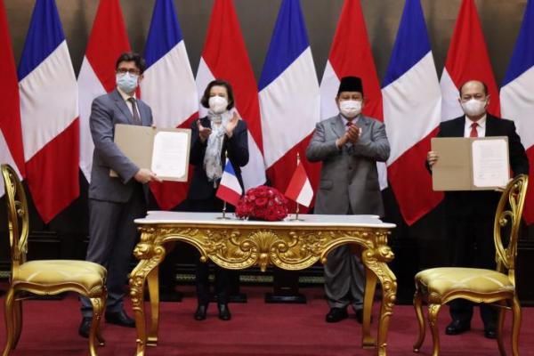 Perkuat Kerjasama Pertahanan, Indonesia Prancis Sepakat Bangun 2 Kapal Selam