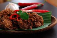 Rendang Kuliner Asal Minangkabau, Simak Sejarah, Filosofi, & Resep Membuatnya