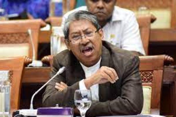 Komisi VII Minta Pemerintah Cabut Izin Usaha 40 Perusahan Produksi Baja Ilegal